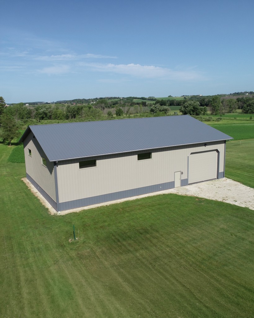 58′ x 80′ Post Frame Sports Complex 58' x 80' Pole Barn Basketball Court