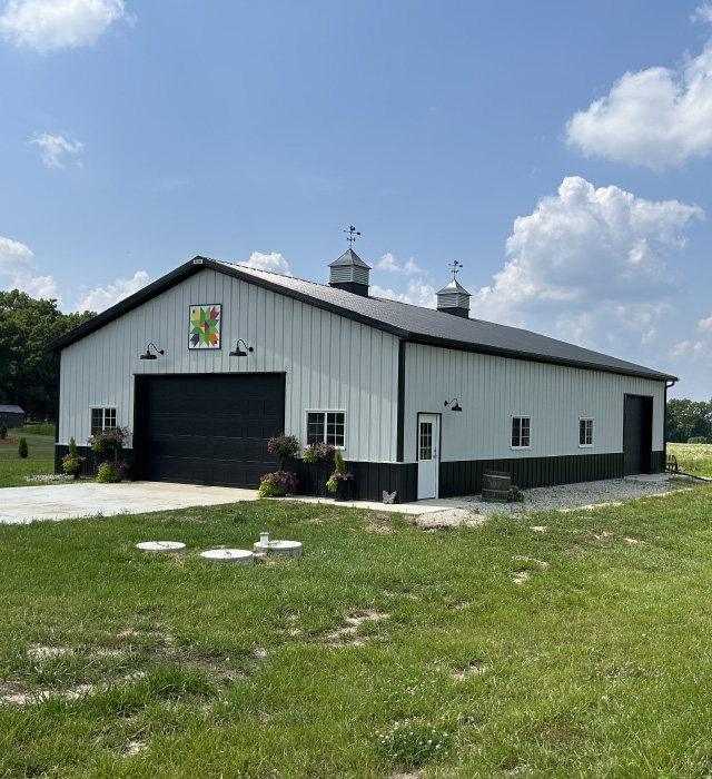 Rural Pole Barn Garage in Waterford, Wisconsin
