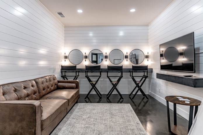 Custom Changing Room