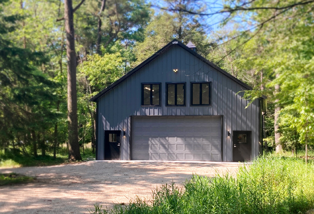 Custom Post-Frame Storage Buildings Mobile Background