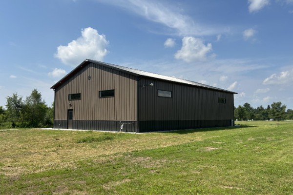 Walers Building Gable Entrance Storage & Office - Walters Buildings