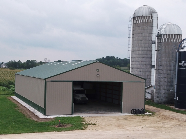 Augusta, Wisconsin Agricultural Equipment Storage Building