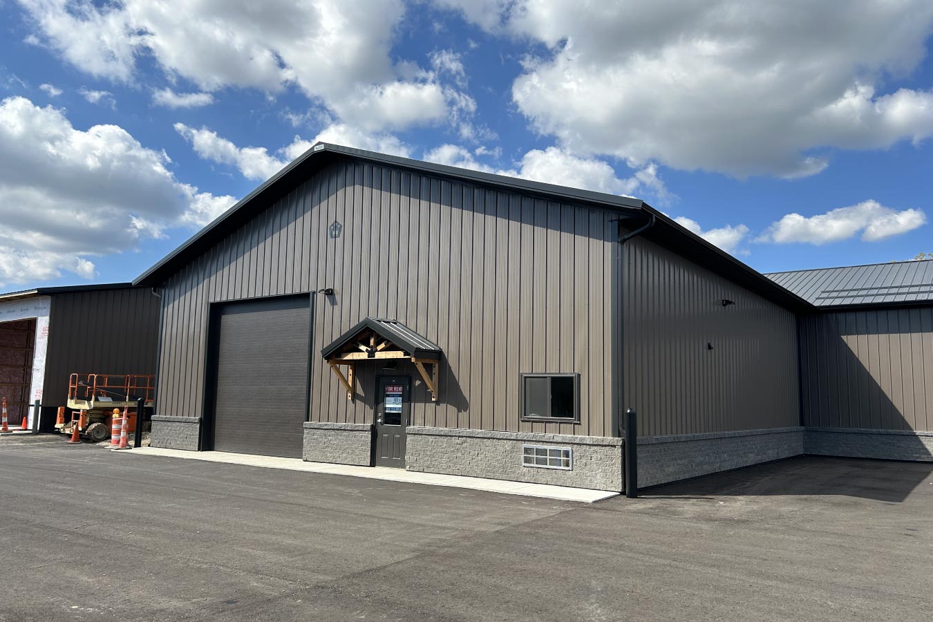 Storage Condo with Cedar Truss