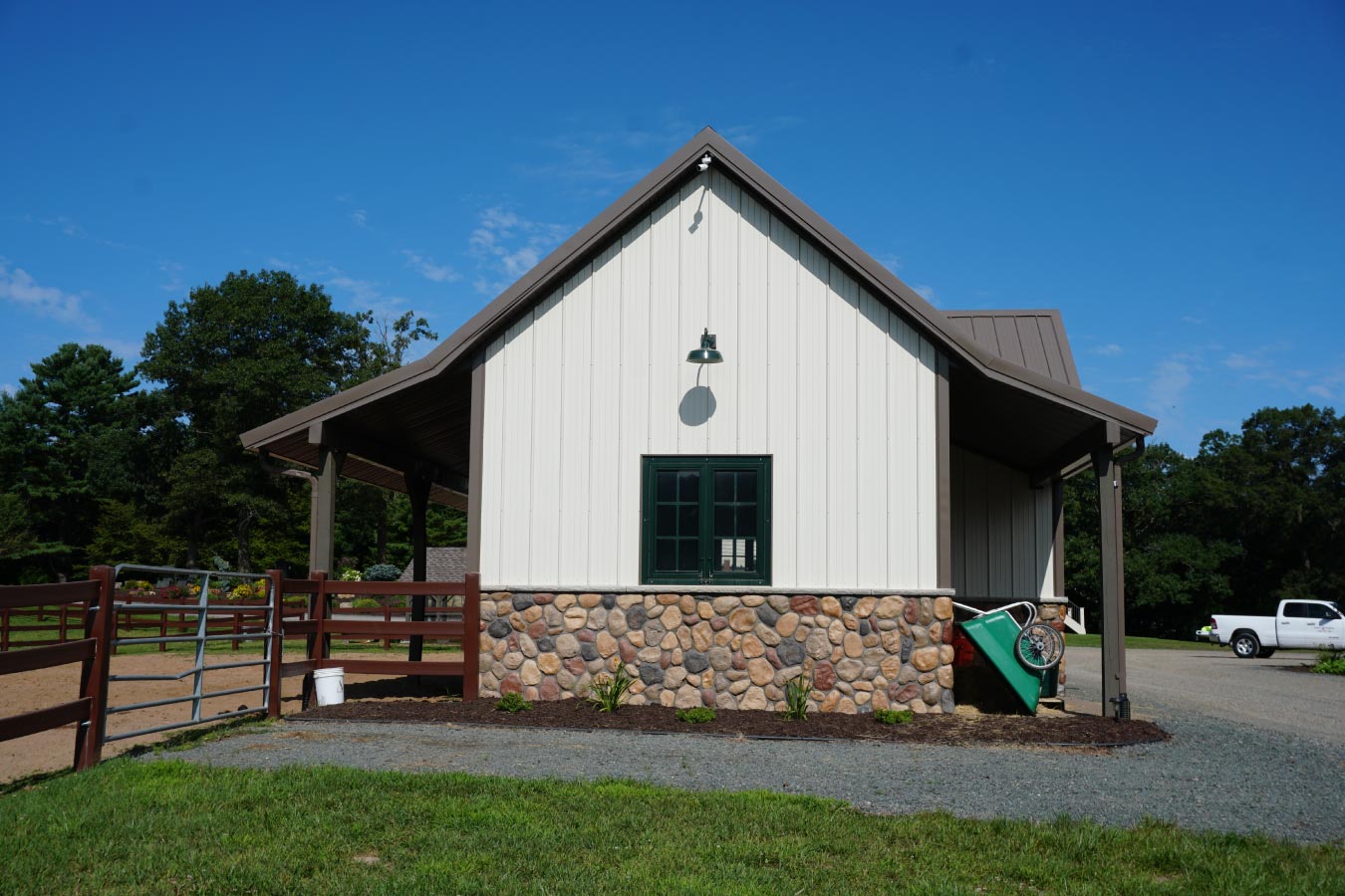 Two Stall Horse Stable