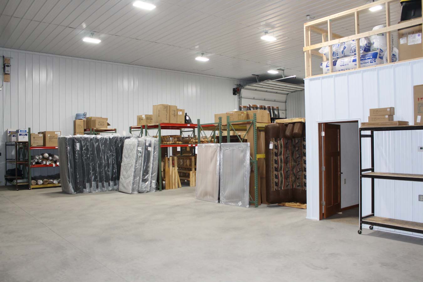 Post Frame Warehouse Storage
