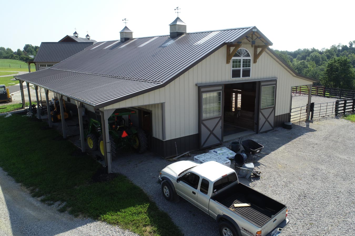 Pole Barn Horse Barn
