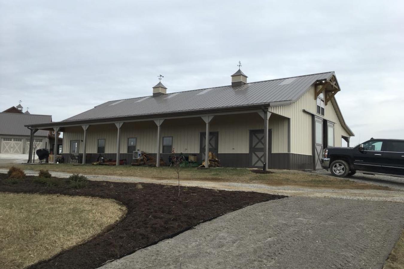 Pole Barn Horse Barn
