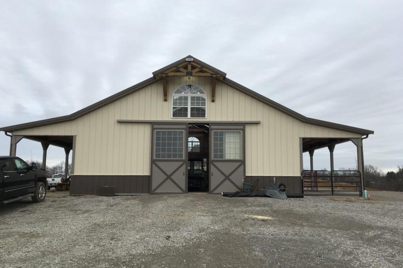 Horse Stall Pole Barn